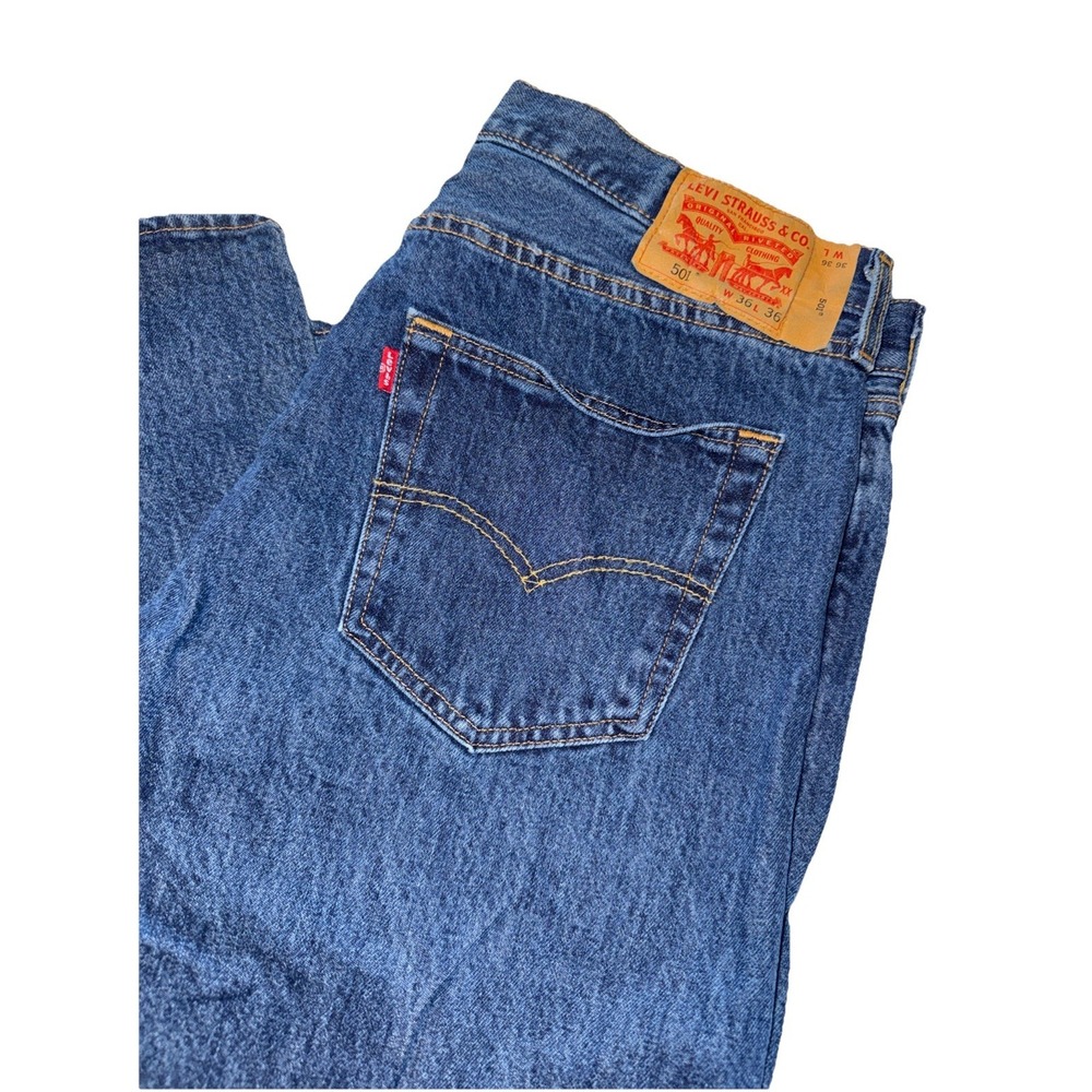 Levi's 501 - Button Fly Blue Jeans  W36 L36 Crispy